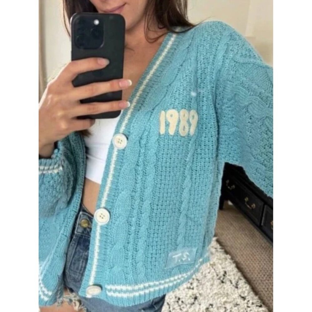 Taylor Swift 1989 Cardigan Blue Knit Sweater Seagull Print XS/SM - Picture 2 of 9